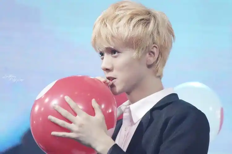 鹿晗#exo一直爱你 - 堆糖,美图壁纸兴趣社区