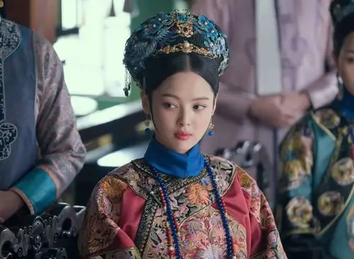 在《如懿传》中后宫智商排行第四的嘉贵人,剧中的北国世子爱她吗?