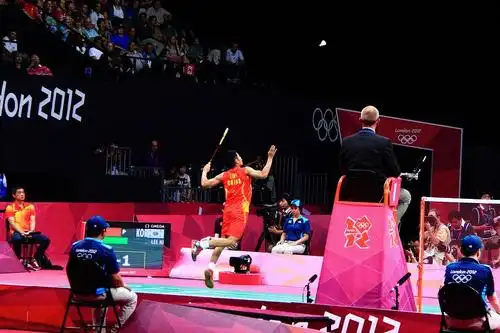 羽毛球技巧教学合集之跳杀动作教学