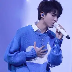 王俊凯同款毛衣男跨年演唱会衣服男鲸鱼蓝色女学生海豚外套毛衣