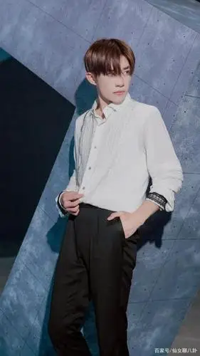 易烊千玺千百面,各有千秋