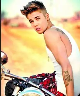 贾斯丁比伯最新短发飞机头发型图片_明星发型_西子美发网