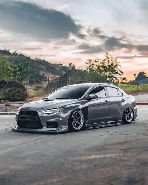 10 代三菱 evo instagram 改装集