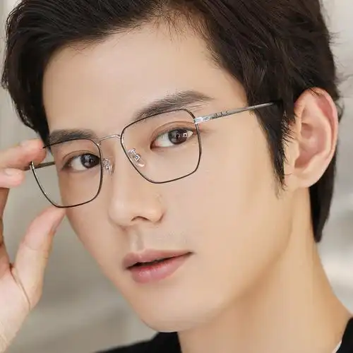 近视眼镜男潮可配有度数抗蓝光防辐射复古方框眼睛小脸配眼镜框女