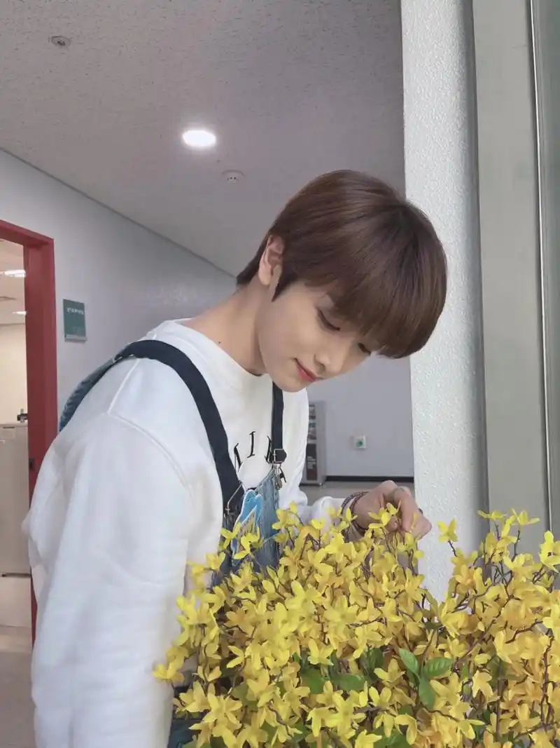 nct #郑成灿 #少年感 这次偶运的小宝真的太帅啦! 那 - 抖音