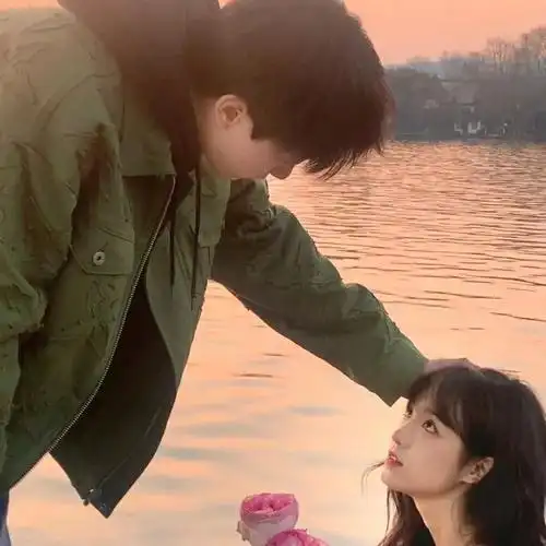 高颜值情侣头像