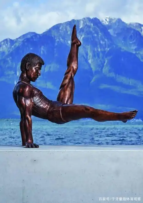 他是中国体操史上的传奇人物,是20世纪世界最佳运动员,更是106枚国际