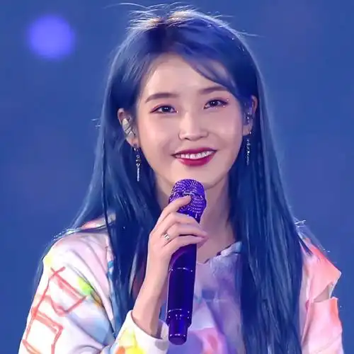 iu演唱会##iu头像无水印