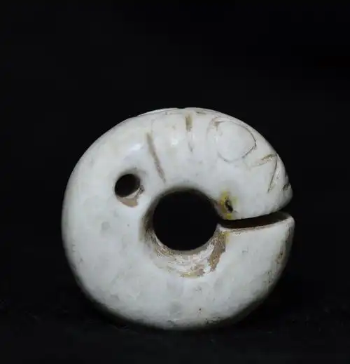 有可能是最小的龙头玦 - 红山文化 论坛 - 红山文化,任南红山文化官网
