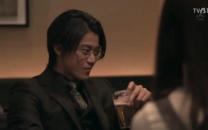 小栗旬无间双龙第一集cut1段野龙哉登场解决掉了敌对组的泷川