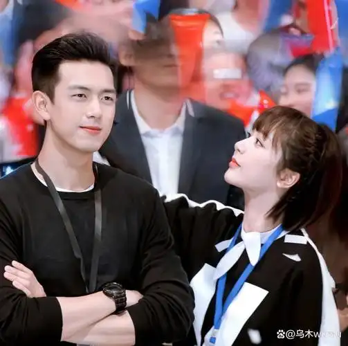 11月11日,电视剧《国色芳华》官宣主演阵容,杨紫,李现继《亲爱的,热爱