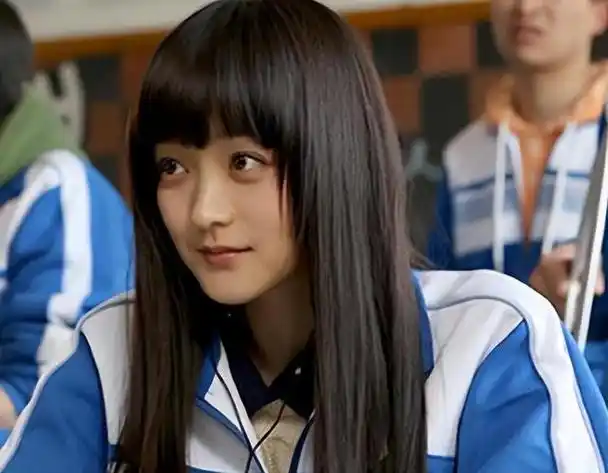 回顾:三四十岁还能演学生只服这6位不用装嫩,校服一穿灵气就来