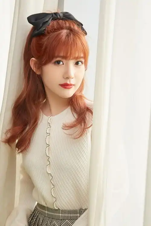 2021跨年巨献封面人物赖美云橙云流霞