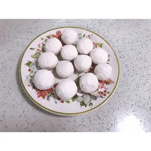 吃货陈v做的手工元宵