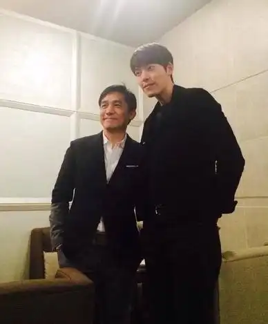 梁朝伟依偎金宇彬似小鸟依人身高差近20厘米图