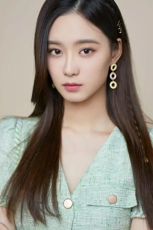 创造营学员徐艺洋夏日薄荷绿写真曝光决赛倒计时结果引期待