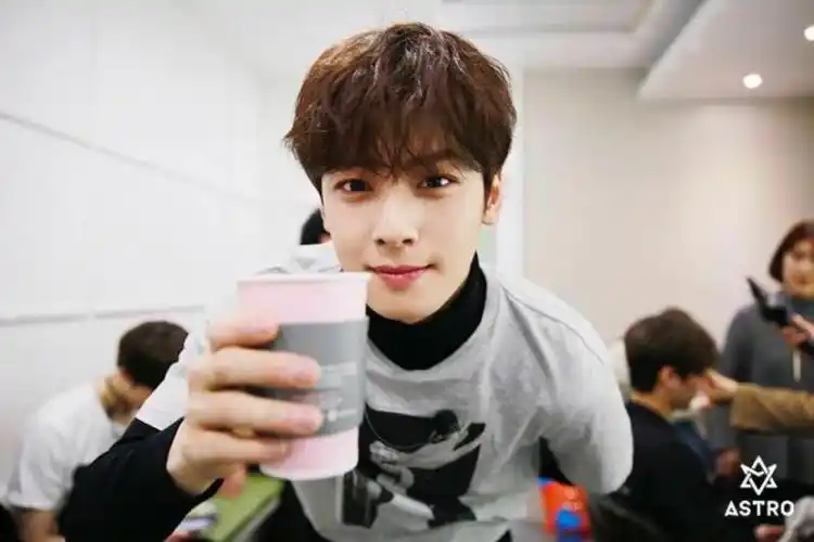 我的id是江南美人车银优 - 堆糖,美图壁纸兴趣社区