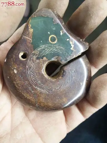 玉猪龙良渚文化