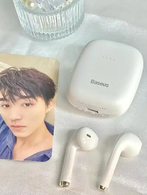 95 倍思蓝牙耳机#无线耳机  #王俊凯