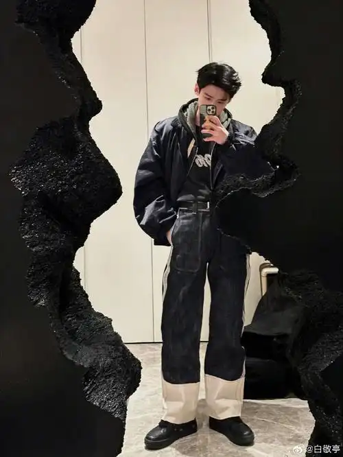 白敬亭范思哲全球香水代言人##白敬亭桑延