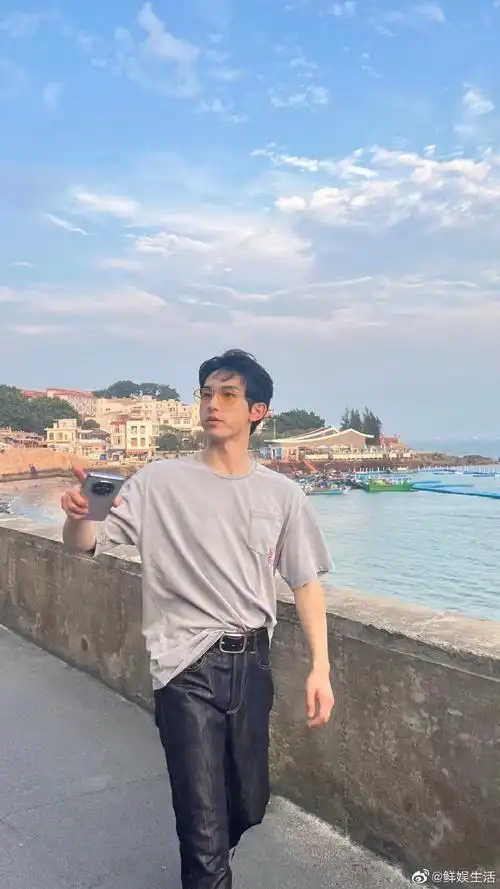 郭俊辰的刘海是成熟开关##郭俊辰纵然路透突然的成熟感