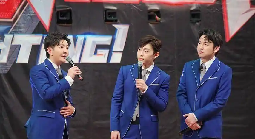 [消息]《极限挑战6》雷佳音郭京飞邓伦组"摆摊男孩" 岳云鹏献唱跳初