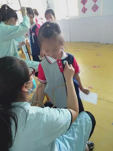 小蜻蜓幼儿园健康体检