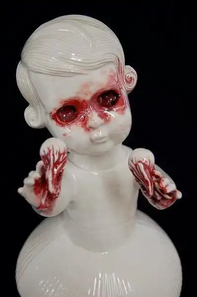 lilililililith的相册-bloody baby doll