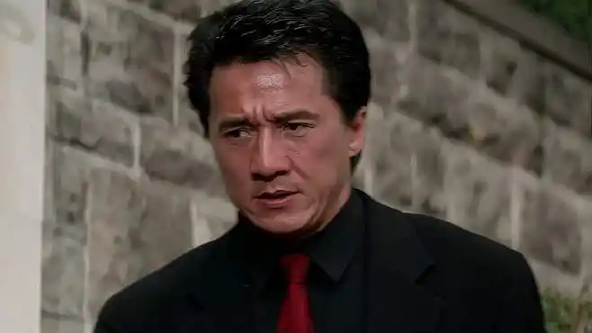 尖峰时刻:成龙一个人单挑一个保安团,这些人真菜-影视综视频-搜狐视频