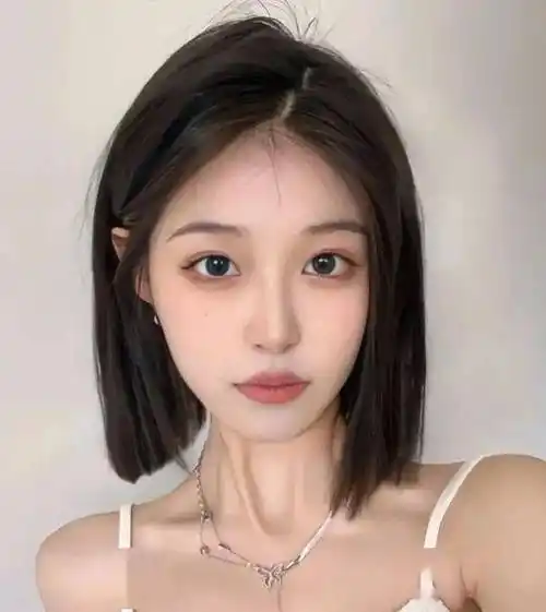 今年流行的酷帅风格的女生短发 ,剪完整个人都大变样_刘海往_发型