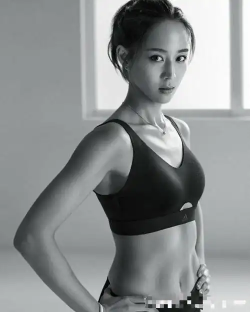 "娱乐圈中哪些女星拥有迷人马甲线呢_腾讯新闻