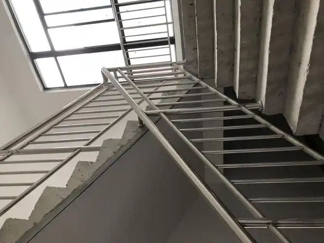 不锈钢楼梯扶手