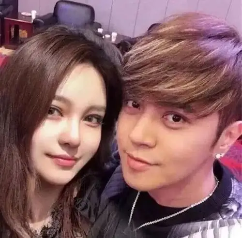 周扬青疑似自曝分手原因,坦言被伤透就会离开,男方劈腿就让他爬