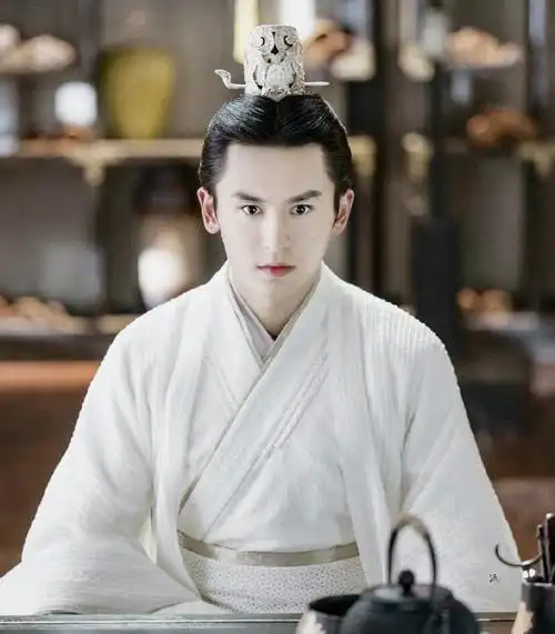 山河令后张哲瀚首次接拍古装剧看到女主这对cp太甜了