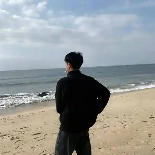 性感图片大全大图高清头像背影男人(男生头像背影帅气高清)