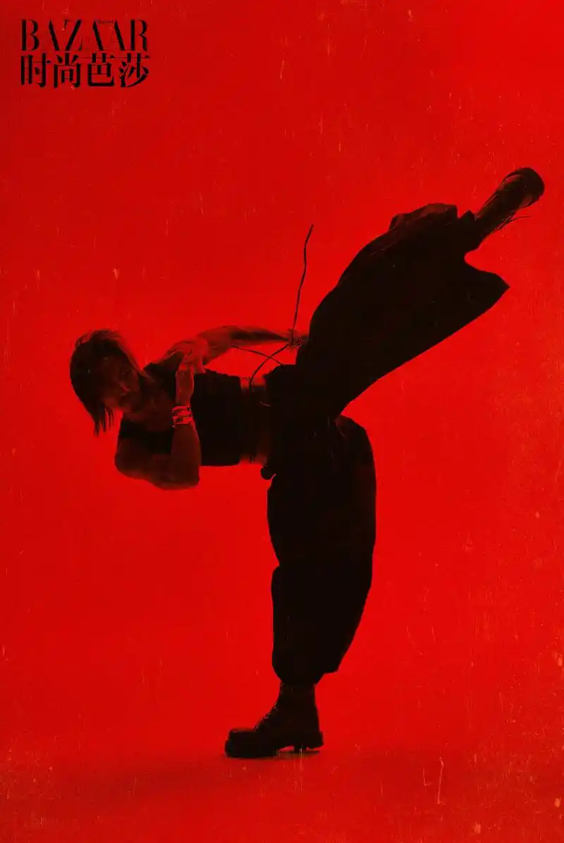 谢霆锋时尚芭莎十二月刊封面 #谢霆锋帅得好野啊 #等到了 - 抖音