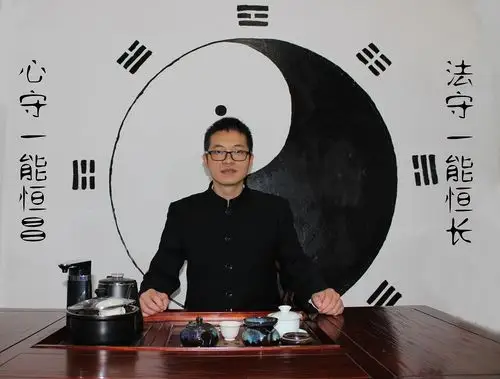 一守道人(风水师,命理师)刘雪人物介绍-行业新闻