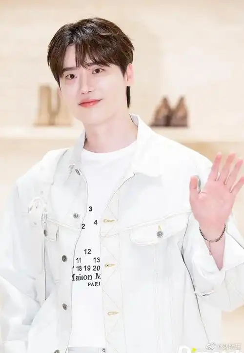 李钟硕幸福肥##李钟硕幸福的发福了