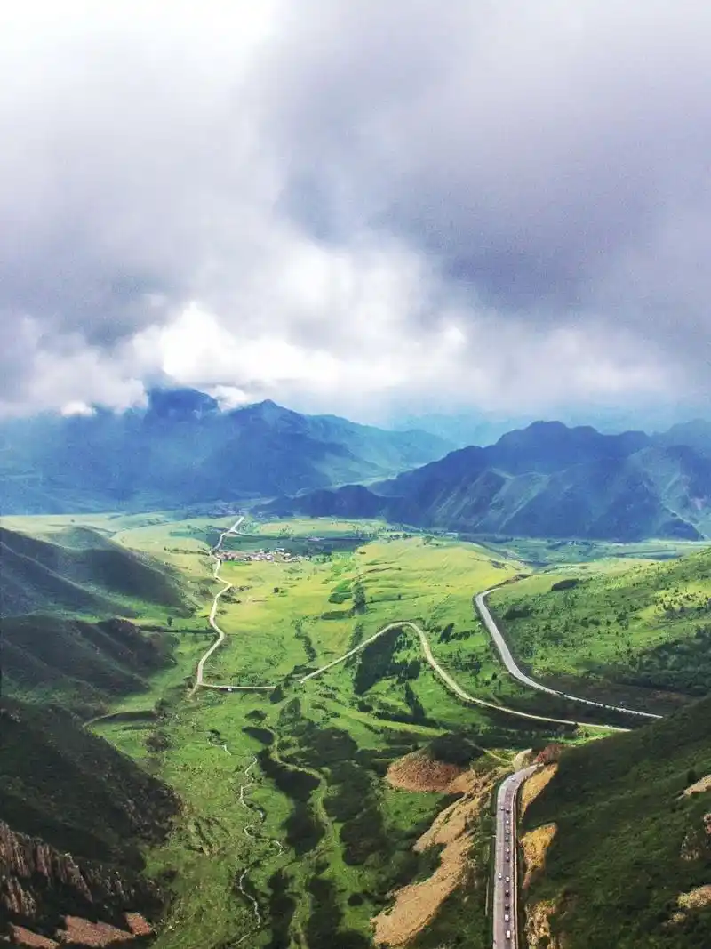 吃粽子逛草原.草原天路 锡林郭勒大草原穿越 浑善达克沙漠 金 - 抖音