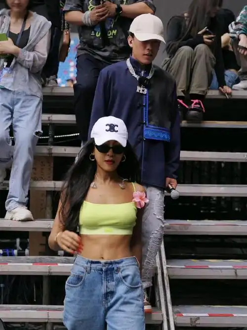 吉克隽逸到底有多少小背心