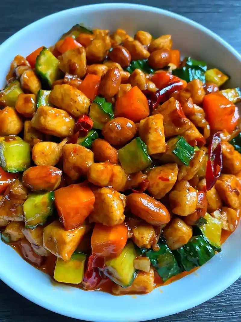 应粉丝要求好吃到99的宫保鸡丁来啦!天分享超级下饭的家常菜 - 抖音