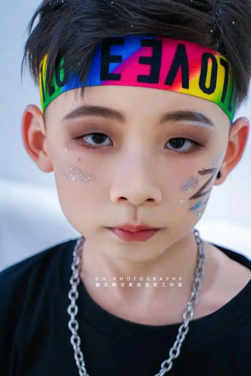 小宝贝太帅了#街舞男孩  - 抖音