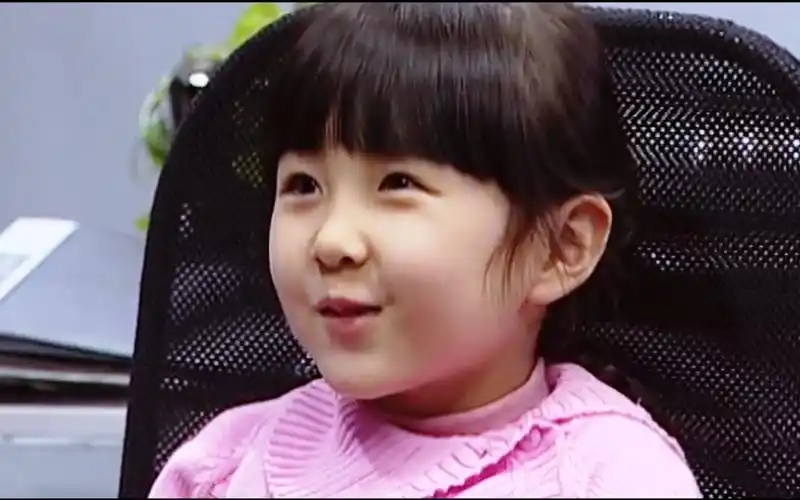 【张子枫】我叫小葫芦~小时候的子子真是太萌了