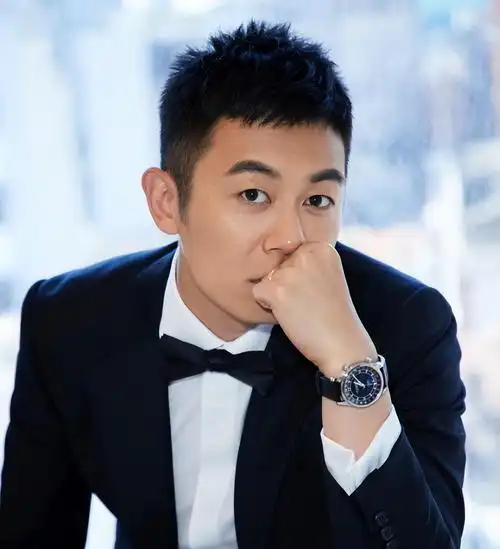 回顾朱亚文抛弃相恋七年的富家女迎娶陈思诚前女友至今零绯闻