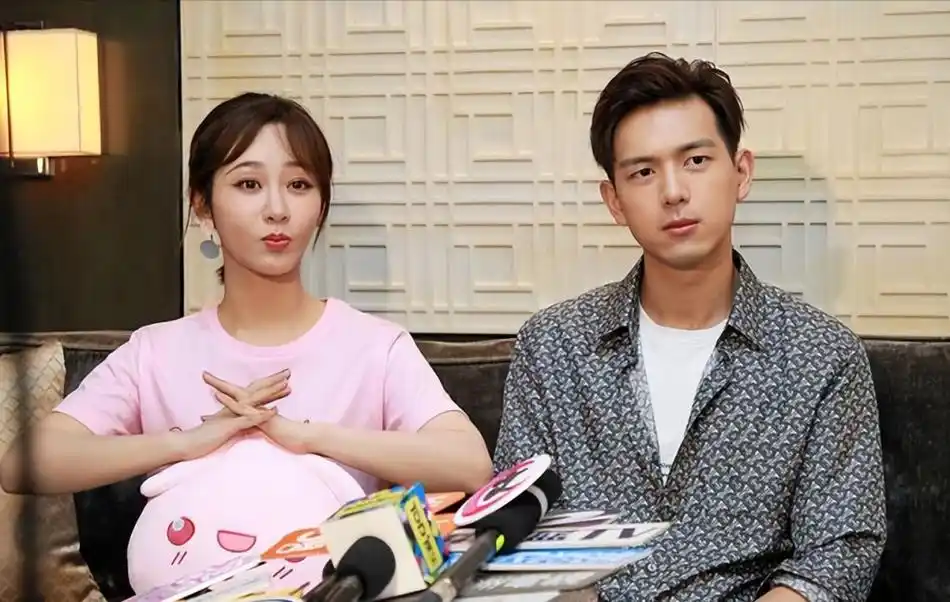 一位是曾与杨紫传出绯闻的刘学义,甚至还有猜测是不是李现