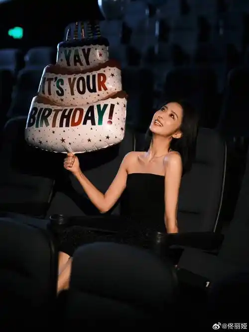 佟丽娅40岁生日,状态也太好了吧,而且还晒出儿子背影照互动_风暴_电影