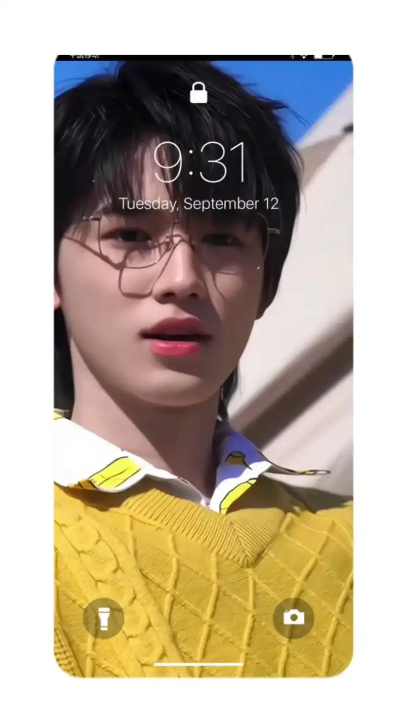 今天是元气满满的亚轩哎#宋亚轩#宋亚轩壁纸 - 抖音