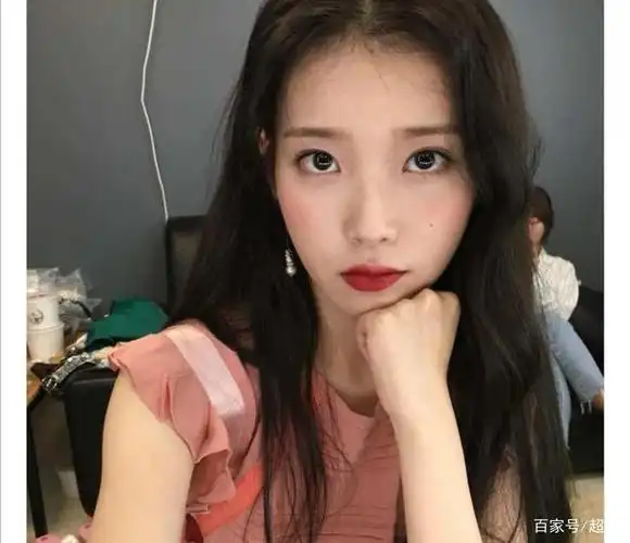 盘点iu的那些怼脸照