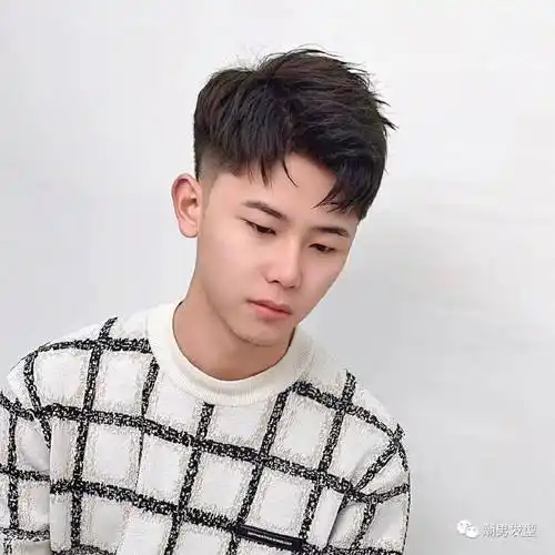 春季男生短发不要乱剪这几款值得尝试剪完清爽显帅气