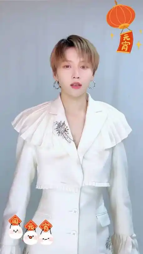 期待今晚我想和你唱舞台  #刘雨昕我想和你唱预告#圈内教父的微博